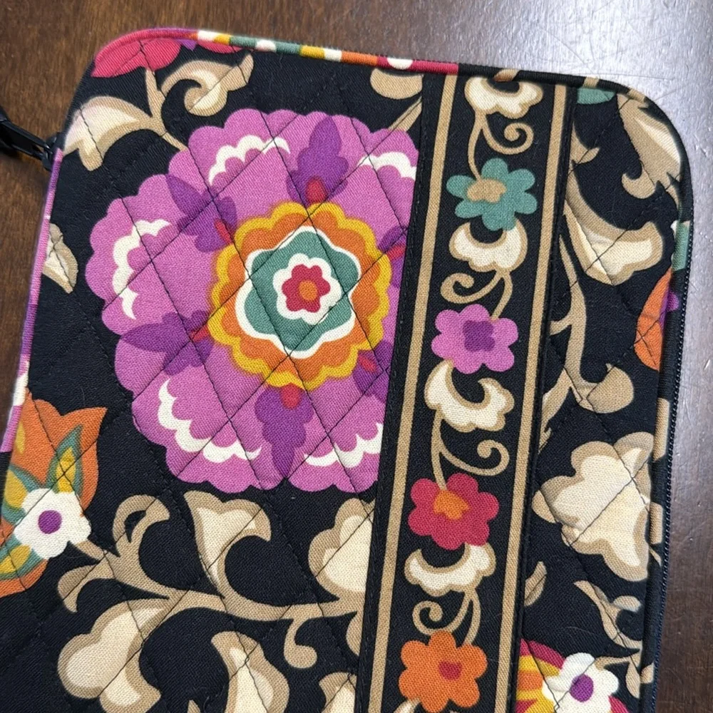 Vera Bradley E-Reader Sleeve / Tablet Suzani Multicolor Floral Quilted Pouch